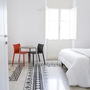 Angioy 18 Bed & Breakfast Cagliari